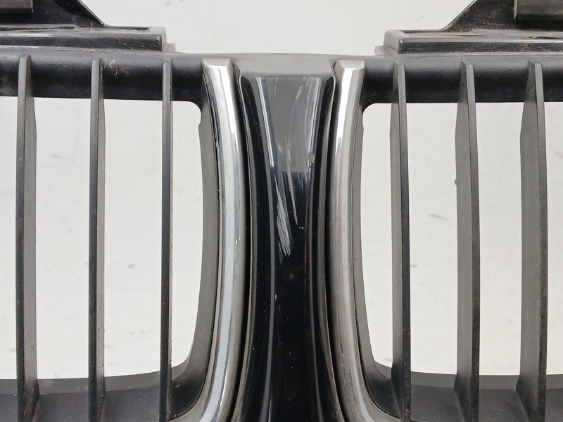 Recambio de paragolpes delantero para bmw 3 touring (e91) 318 d referencia OEM IAM 091069120 51112152207 