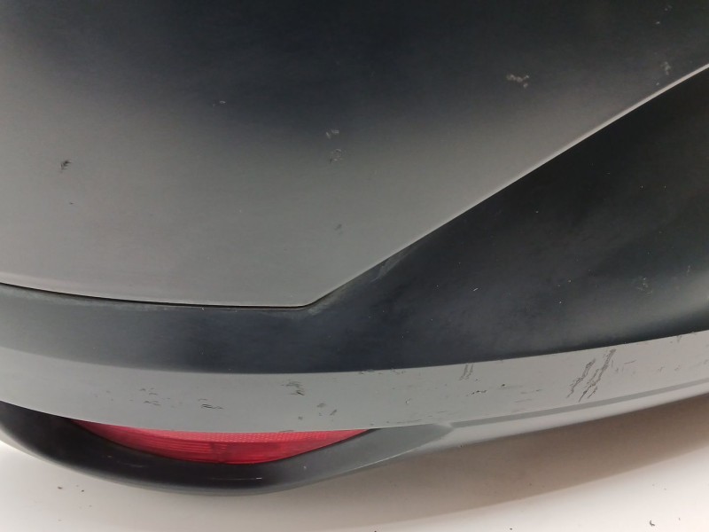 Recambio de paragolpes trasero para dacia sandero iii 1.0 sce 65 referencia OEM IAM 850232562R  