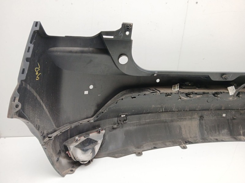 Recambio de paragolpes trasero para dacia sandero iii 1.0 sce 65 referencia OEM IAM 850232562R  