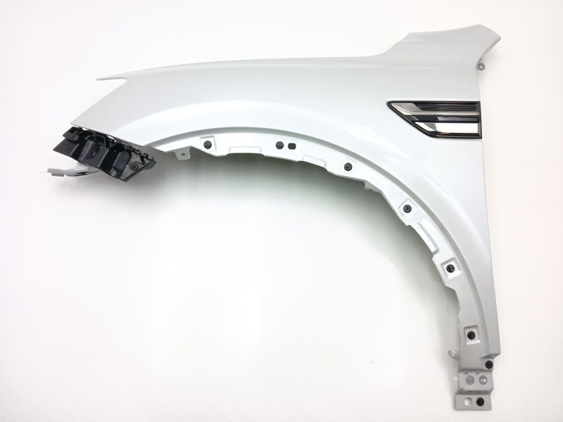 Recambio de aleta delantera izquierda para renault arkana i (lcm_, ldn_) 1.6 e-tech 145 (ldmu) referencia OEM IAM 631012959R  