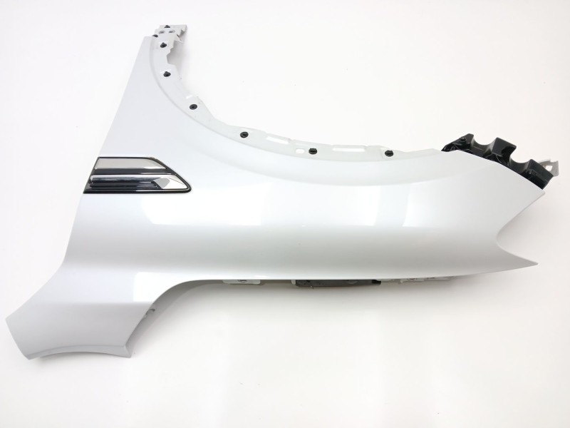 Recambio de aleta delantera izquierda para renault arkana i (lcm_, ldn_) 1.6 e-tech 145 (ldmu) referencia OEM IAM 631012959R  