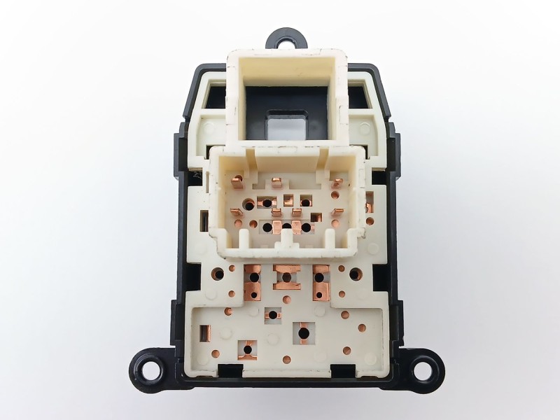 Recambio de mando retrovisor para kia rio iii (ub) 1.25 cvvt referencia OEM IAM 935301W000  