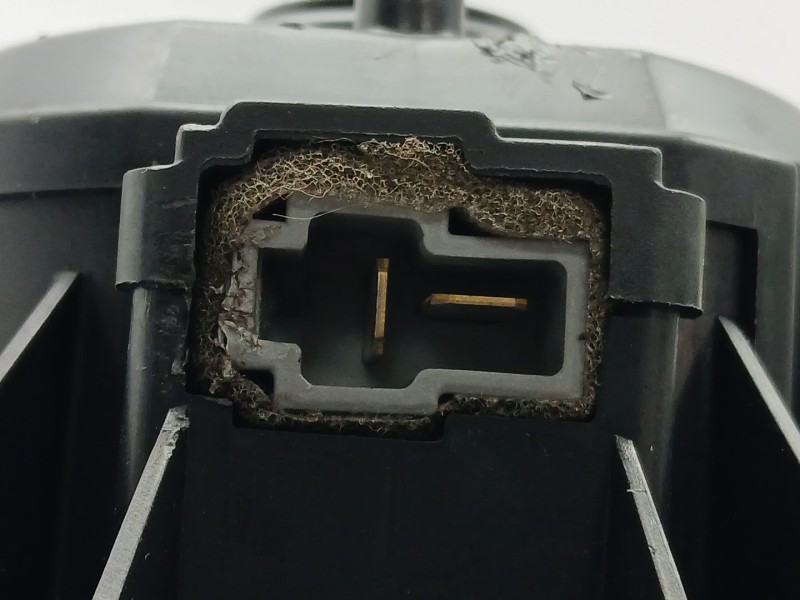 Recambio de motor calefaccion para hyundai i20 i (pb, pbt) 1.2 referencia OEM IAM F00S3B2542  