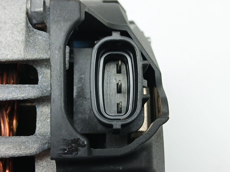 Recambio de alternador para hyundai i20 i (pb, pbt) 1.2 referencia OEM IAM 3730003365  