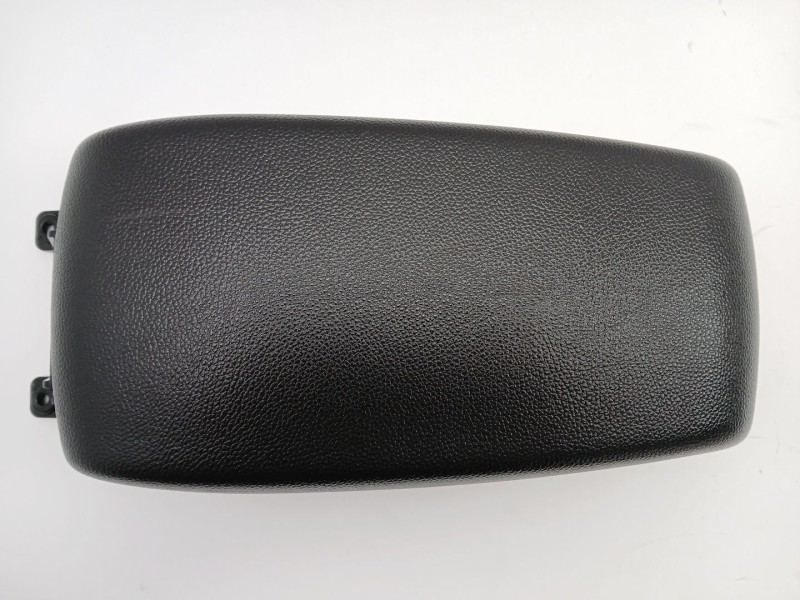 Recambio de apoyabrazos central para hyundai i20 i (pb, pbt) 1.2 referencia OEM IAM 84660C8000TRY  