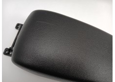 Recambio de apoyabrazos central para hyundai i20 i (pb, pbt) 1.2 referencia OEM IAM 84660C8000TRY   2