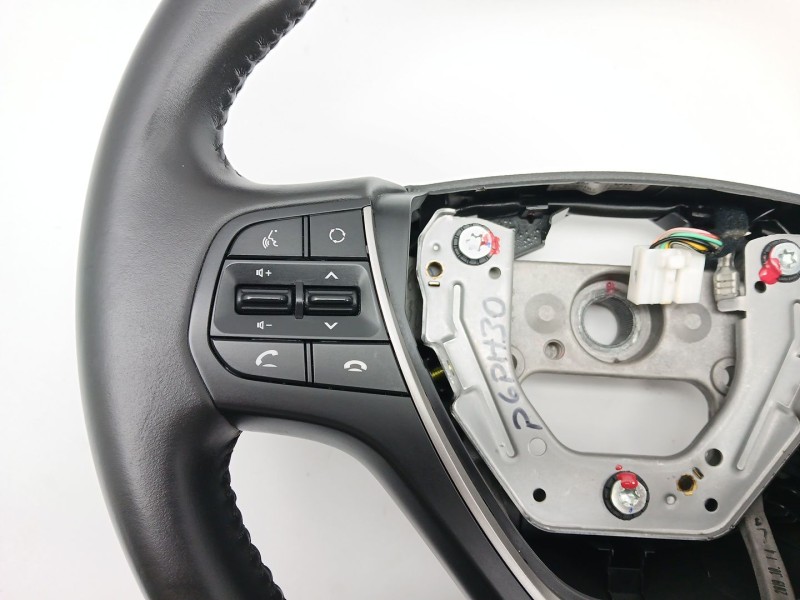 Recambio de volante para hyundai i20 i (pb, pbt) 1.2 referencia OEM IAM 56100C8BE0TRY  