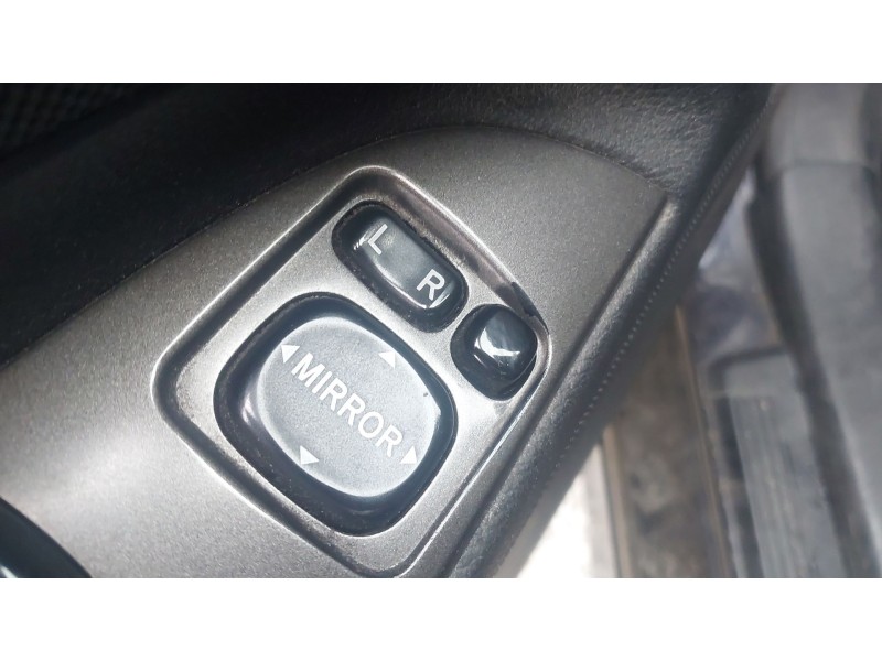 lexus is ii (_e2_) del año 2008