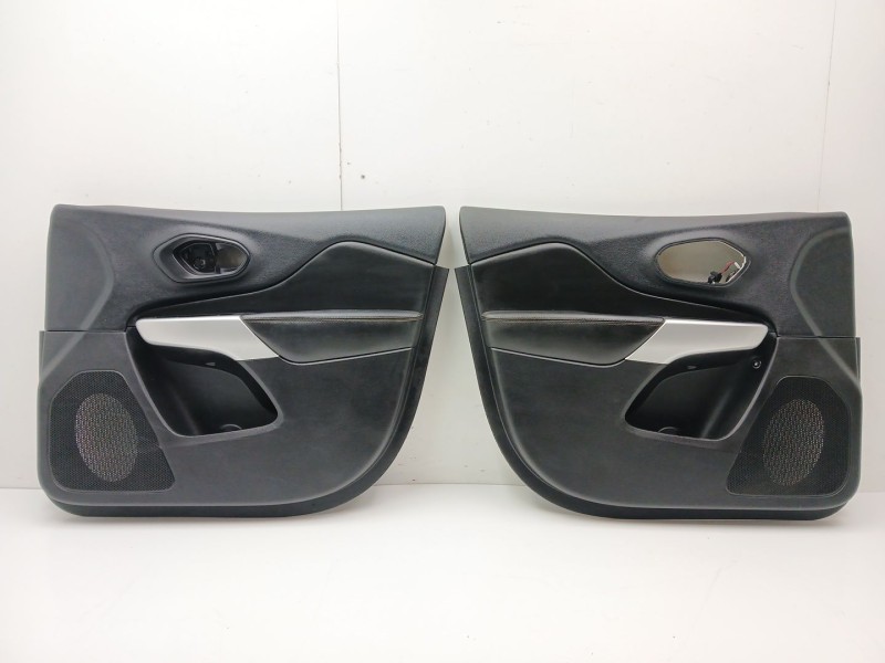 Recambio de juego asientos completo para jeep cherokee (kl) 2.2 crd 4x4 referencia OEM IAM   