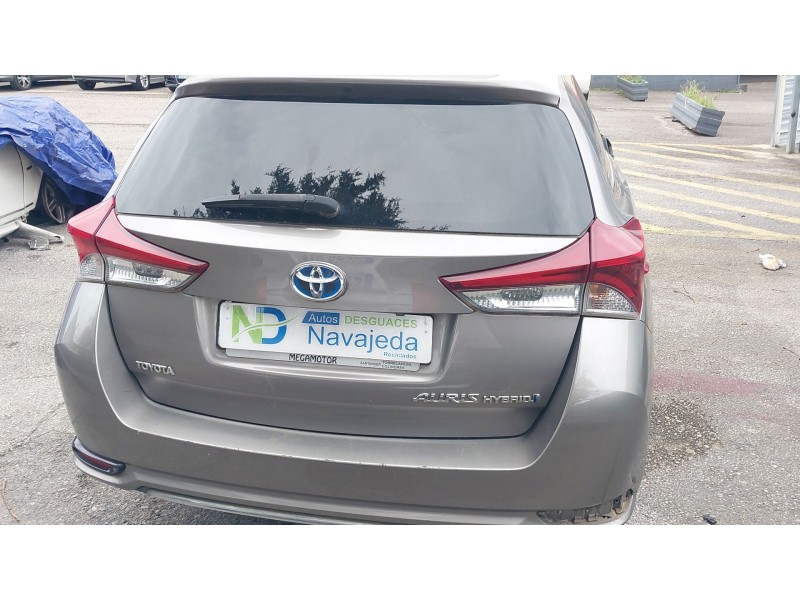 toyota auris station wagon (_e18_) del año 2016