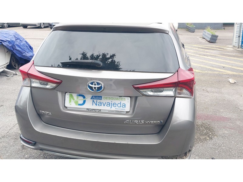 toyota auris station wagon (_e18_) del año 2016