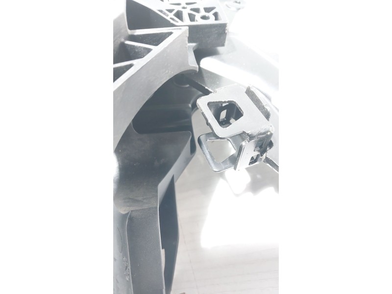 Recambio de pedal freno para peugeot partner referencia OEM IAM 9829234680  