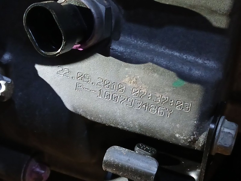 Recambio de caja cambios para opel insignia sports tourer edition referencia OEM IAM 5700358 MYJ 