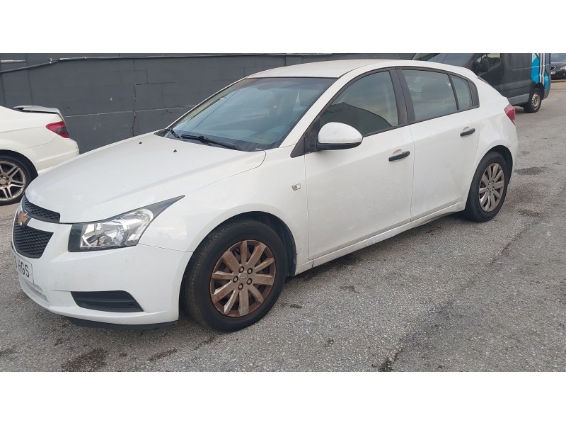 chevrolet cruze hatchback (j305) del año 2011