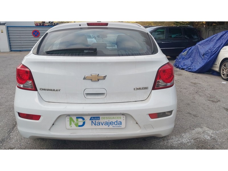 chevrolet cruze hatchback (j305) del año 2011