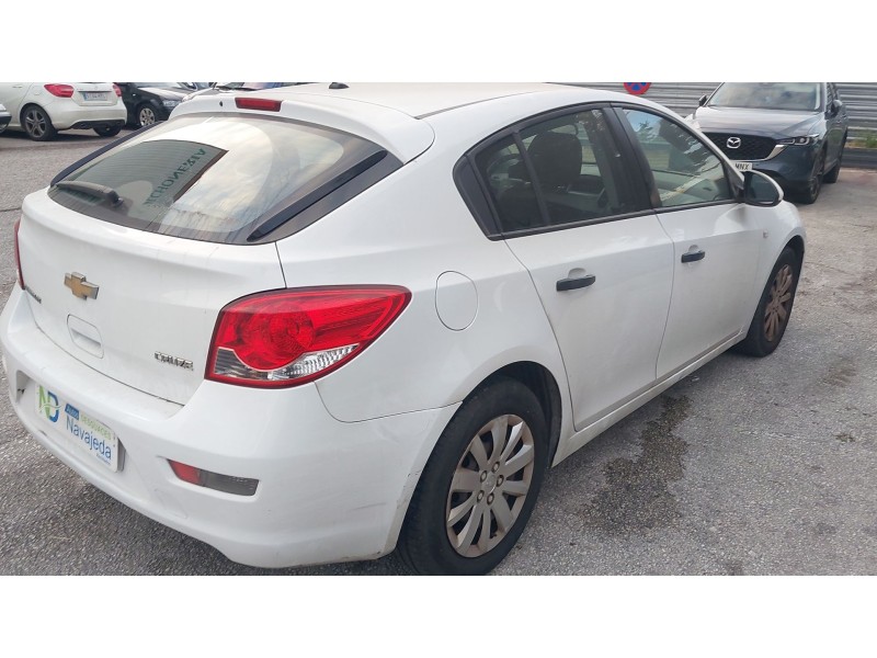 chevrolet cruze hatchback (j305) del año 2011