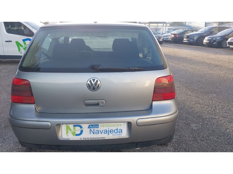 volkswagen golf iv (1j1) del año 2003