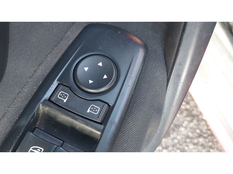 renault megane iii coupé (dz0/1_) del año 2009