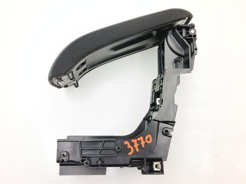 Recambio de apoyabrazos central para citroën c4 cactus 1.5 bluehdi 100 referencia OEM IAM 1635132480  