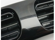 Recambio de rejilla aireadora para citroën c4 cactus 1.5 bluehdi 100 referencia OEM IAM 9800167777   2