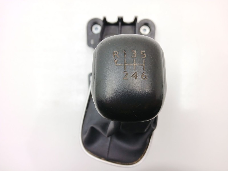 Recambio de palanca cambio para citroën c4 cactus 1.5 bluehdi 100 referencia OEM IAM 9811778780  