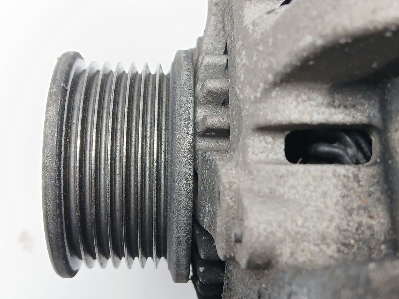 Recambio de alternador para lexus is ii (_e2_) 220d (ale20) referencia OEM IAM LRA03161  