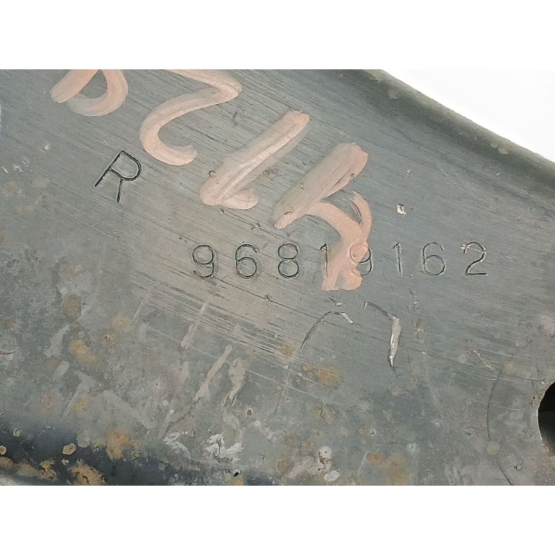 Recambio de brazo suspension inferior delantero derecho para opel antara a (l07) 2.0 cdti referencia OEM IAM 96819162  