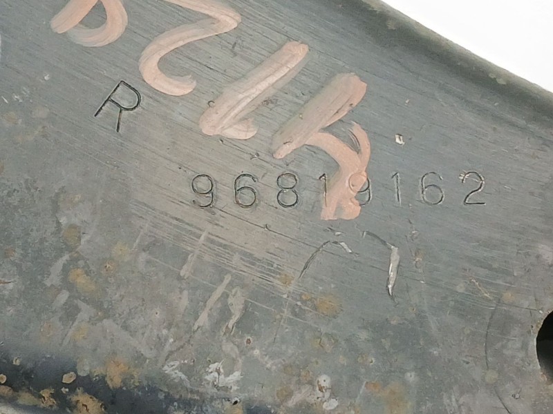 Recambio de brazo suspension inferior delantero derecho para opel antara a (l07) 2.0 cdti referencia OEM IAM 96819162  