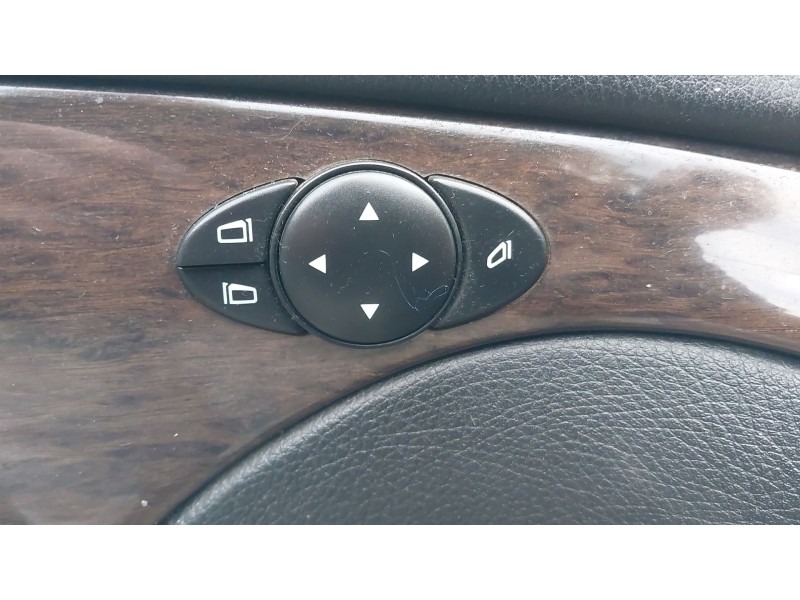 mercedes-benz clase e (w211) del año 2009