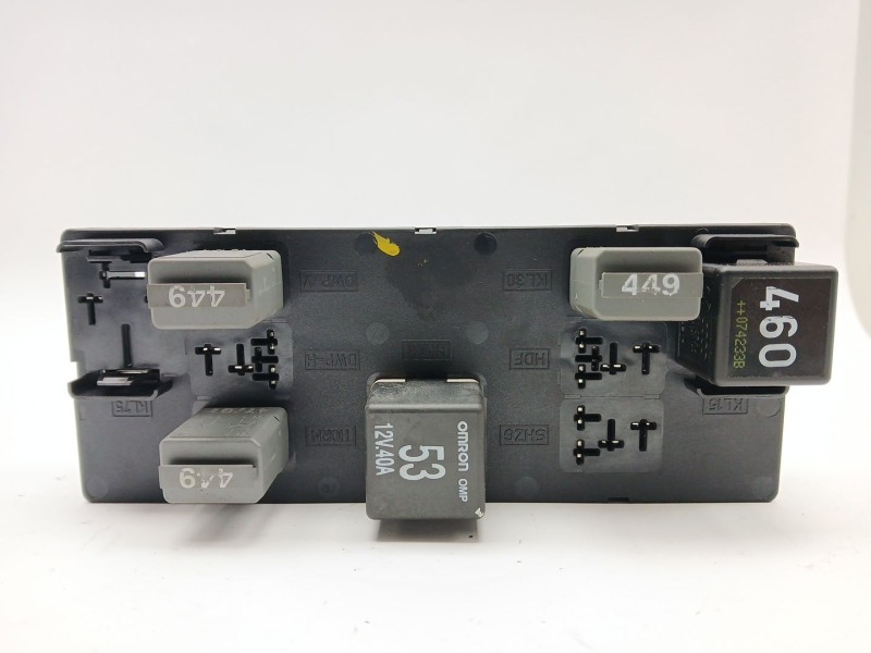 Recambio de caja reles / fusibles para audi tt (8j3) 2.0 tfsi referencia OEM IAM 8P0907279K F005V00584 