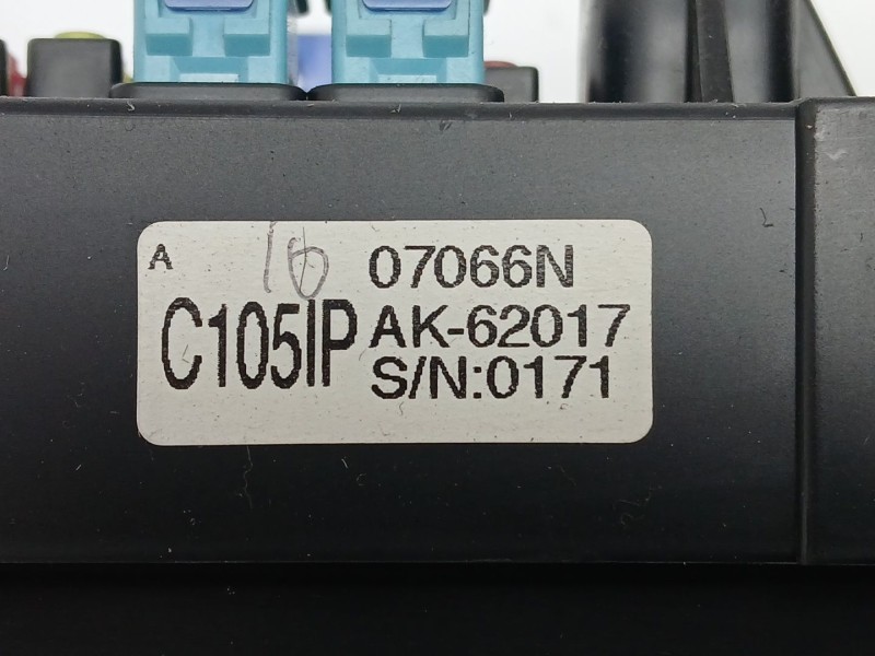 Recambio de caja reles / fusibles para opel antara a (l07) 2.0 cdti referencia OEM IAM C105IP  