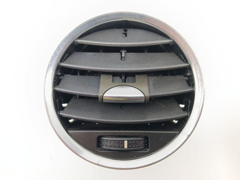 Recambio de rejilla aireadora para opel antara a (l07) 2.0 cdti referencia OEM IAM 96661704  