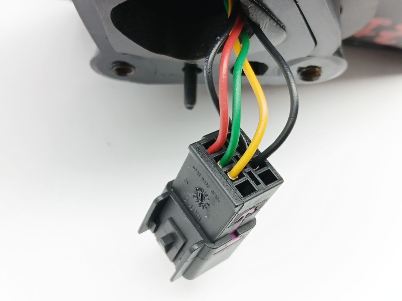 Recambio de retrovisor izquierdo para chevrolet cruze hatchback (j305) 1.6 referencia OEM IAM 96831841  