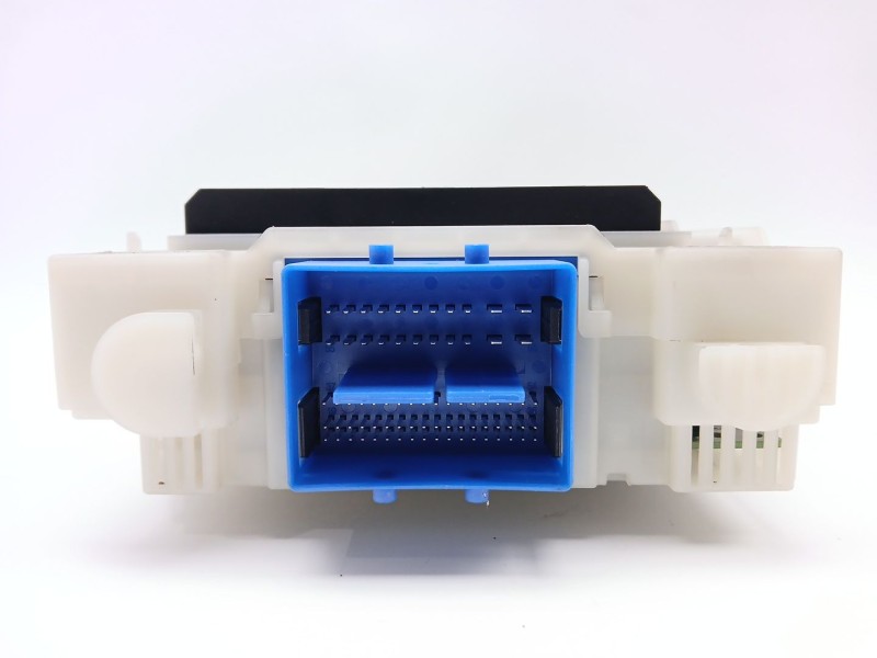 Recambio de caja reles / fusibles para land rover freelander 2 (l359) 2.2 td4 4x4 referencia OEM IAM AG9T14D572LA 28151289J6551 