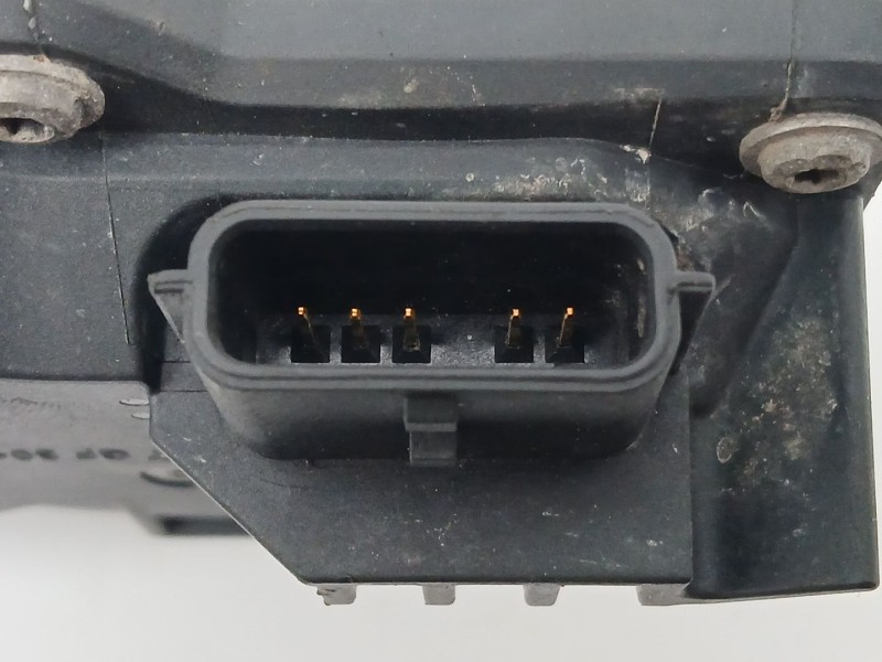 Recambio de caja mariposa para nissan x-trail (t30) 2.2 d 4w referencia OEM IAM 147B08010R 50885503 