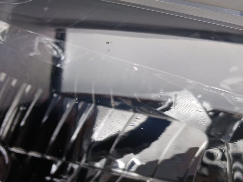 Recambio de faro derecho para chevrolet cruze hatchback (j305) 1.6 referencia OEM IAM 082351110R  