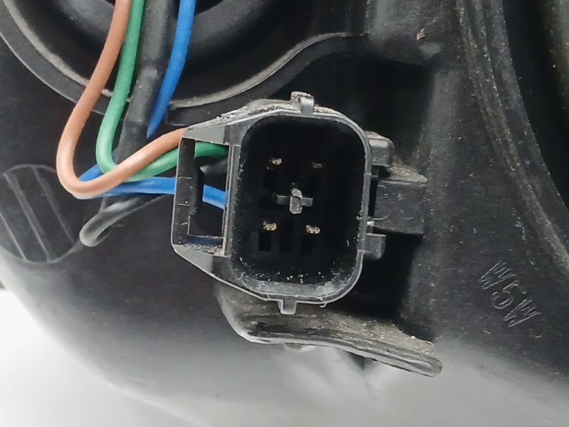 Recambio de faro derecho para chevrolet cruze hatchback (j305) 1.6 referencia OEM IAM 082351110R  