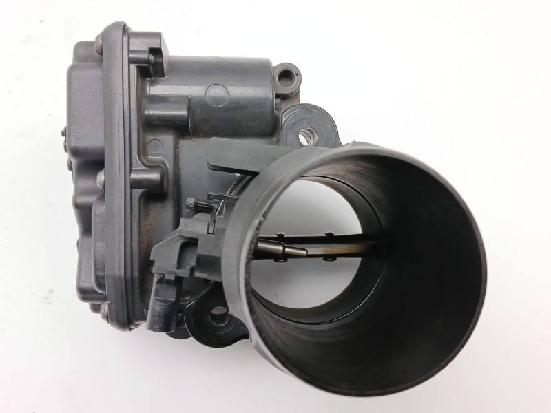 Recambio de caja mariposa para bmw x1 (f48) sdrive 18 d referencia OEM IAM 851245205 A2C80221201 