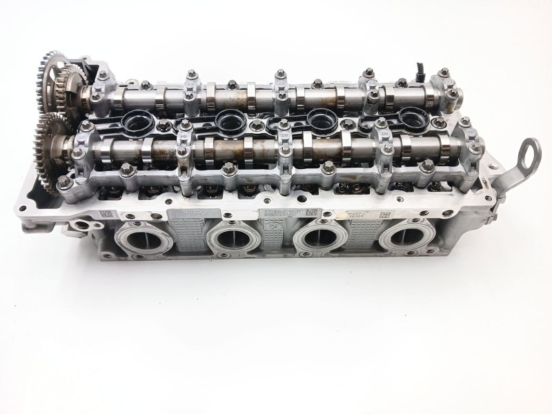 Recambio de culata para bmw x1 (f48) sdrive 18 d referencia OEM IAM 85802630401  