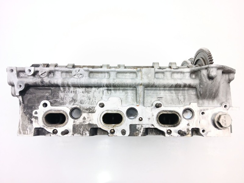 Recambio de culata para mercedes-benz clase e coupe (207) 350 cdi referencia OEM IAM A6420100821  