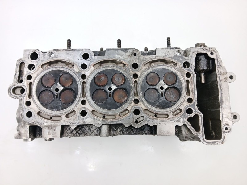 Recambio de culata para mercedes-benz clase e coupe (207) 350 cdi referencia OEM IAM A6420100821  