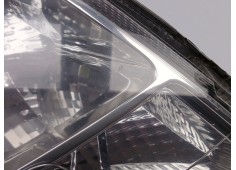 Recambio de faro derecho para renault trafic ii autobús (jl) 2.5 dci 145 (jl0j) referencia OEM IAM 8200701356 93859830 89313980 2