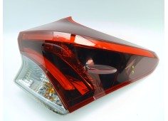 Recambio de piloto trasero derecho para toyota auris station wagon (_e18_) 1.8 hybrid (zwe186_) referencia OEM IAM 8155102A51  