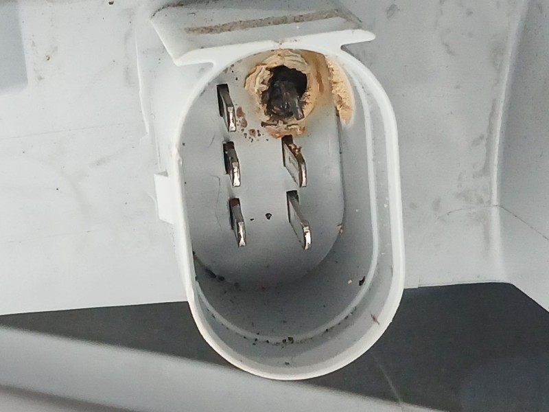 Recambio de piloto trasero izquierdo para audi tt (8j3) 2.0 tfsi referencia OEM IAM 8J0945095C  