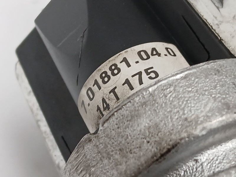 Recambio de valvula egr para jaguar xf i (x250) 3.0 d referencia OEM IAM 9X2Q9U438CA 701881040 