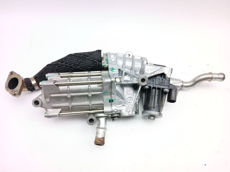 Recambio de valvula egr para jaguar xf i (x250) 3.0 d referencia OEM IAM 9X209U438DA 701881050 