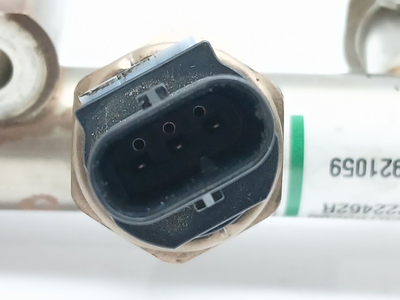 Recambio de rampa inyectora para renault scenic iv grand limited referencia OEM IAM 175222462R A2820703200 