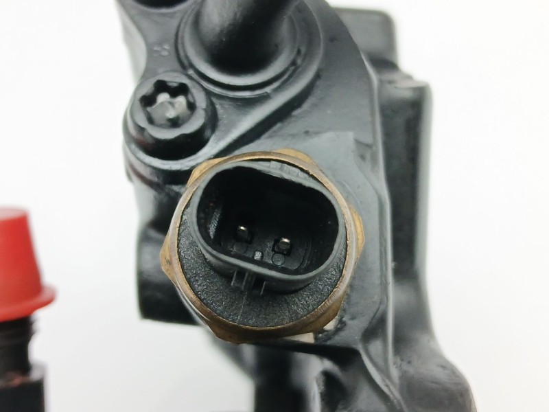 Recambio de bomba inyeccion para mercedes-benz clase c (w204) berlina c 200 cdi blueefficiency (204.001) referencia OEM IAM A651