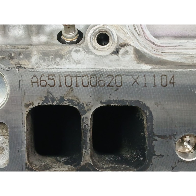 Recambio de culata para mercedes-benz clase c (w204) berlina c 200 cdi blueefficiency (204.001) referencia OEM IAM R6510160201 A