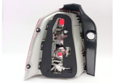 Recambio de piloto trasero derecho para opel zafira b furgoneta/monovolumen (a05) 1.7 cdti van (m75) referencia OEM IAM 16536732 2